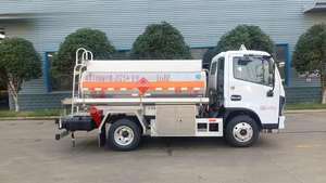Camion-citerne à carburant en alliage d'aluminium Chengli 4x2 avec une capacité de 3000 litres - Product Image 2