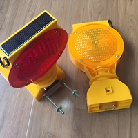 Vente en gros de feux clignotants solaires, feux de signalisation solaires pour barricades, feux de signalisation solaires pour cônes de circulation