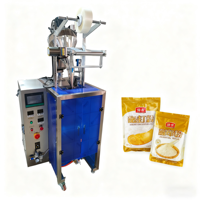 Machine d'emballage et de conditionnement entièrement automatique économique pour poudres d'épices, avec moteur pour la formation et la scellure de sachets/sacs en papier pour produits alimentaires et chimiques
