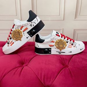 Chaussures de sport pour hommes en PU, design personnalisé, élégantes, luxueuses, sportives, avec amorti, fermeture à lacets, motif doodle, toutes saisons - Product Image 4
