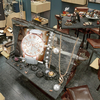 Montre à quartz pour femme avec cadran à chiffres romains, bracelet en cuir blanc, collier de perles et bracelet, fabrication directe usine, ODM OEM, logo personnalisé