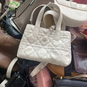 批发二手奢华包包 女士时尚品牌包 混合女士品牌二手包包打包 - Product Image 5