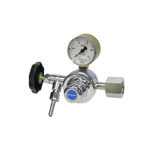 Régulateur de pression Yutaka Série Fr-I.O, sortie 1/2 pouce, gaz à température normale, importé - Product Image 1