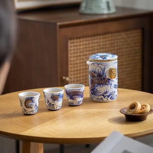 Service à thé de voyage Dragon Soaring Prosperity, tasse portable à ouverture rapide avec couvercle hermétique, idéal pour les cadeaux de voyage, les souvenirs d'affaires et les tendances nationales - Product Image 2