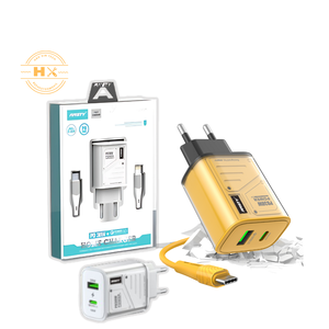 Chargeur rapide double port Ansty Q-034 38W blanc avec câble C-C et adaptateurs de voyage - Product Image 3