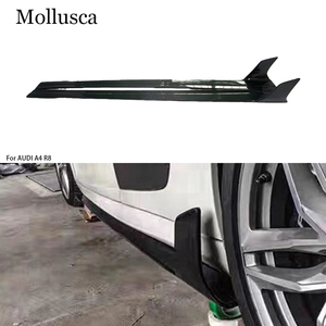 สเกิร์ตข้างคาร์บอนไฟเบอร์ทรง R8 V สำหรับกันชนหลัง ปี 2010-2016 - Product Image 1
