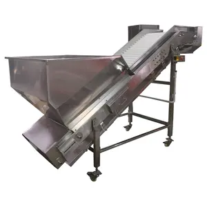 Inclined conveyor for frozen products conveyor hopper for shrimp with big feeder hopper factory price