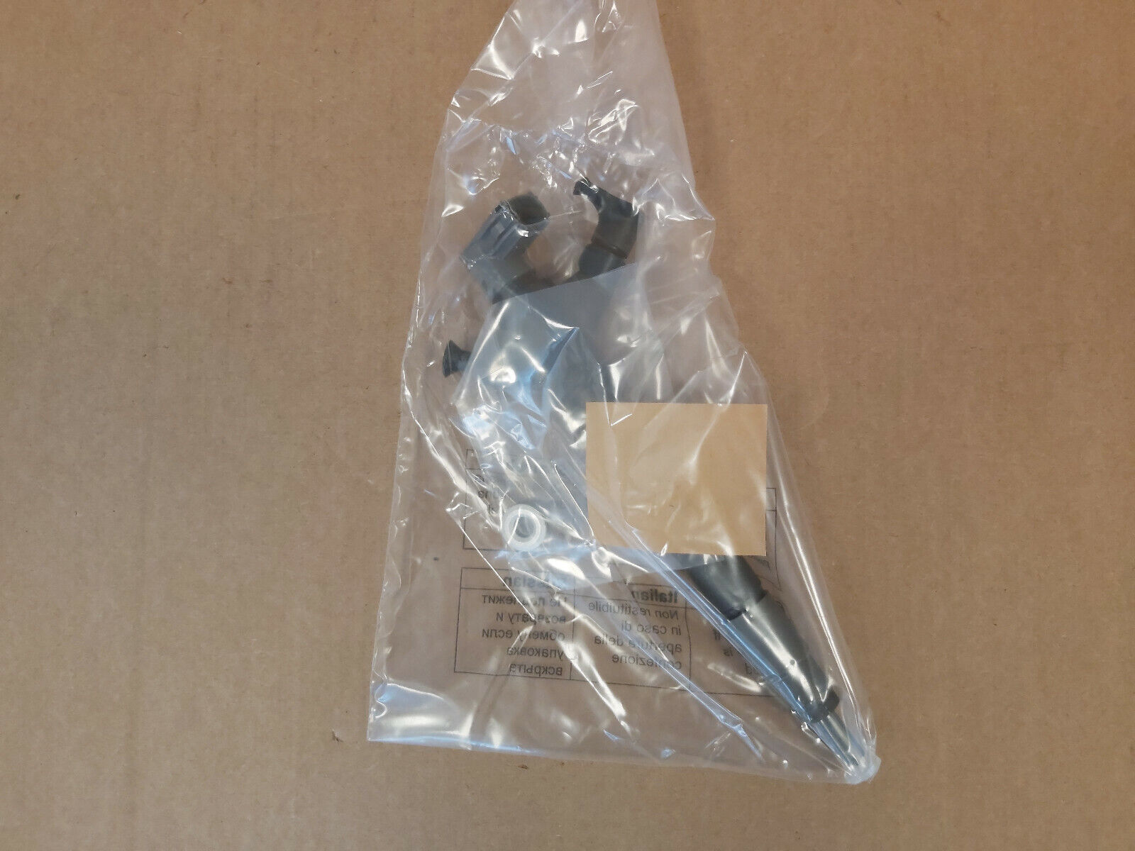 common rail injector 23670-0R090 295900-0420 for toyota 2AD-FHV, 2AD-FTV diesel fuel injector nozzle 23670-0R090 295900-0420