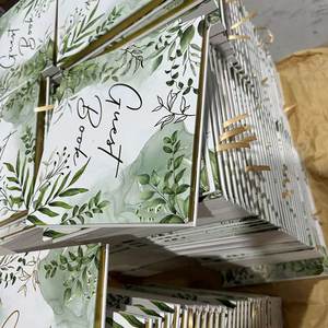 Catalogue personnalisé en carton avec reliure parfaite, impression numérique, taille personnalisée et logo/design graphique - Product Image 6