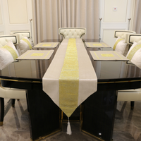 Nappe à glands de style européen Couverture de table décorative en velours Chemin de table en strass de luxe fait à la main