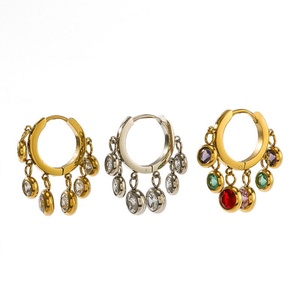 Boucles d'oreilles créoles en acier inoxydable plaqué or PVD 14k 18k coréen, anti-ternissement, avec zircon, bijoux de mode pour femmes, vente en gros - Product Image 3