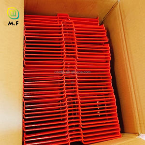 Panneaux de clôture en fer en acier au carbone durable personnalisés de style canadien durable pour les chantiers de construction - Product Image 4