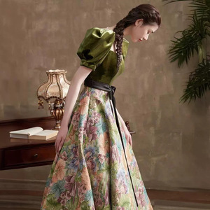 Retro Floral Print Velvet Evening Gown Sweetheart Neckline Ball Gown Empire Waist Green Birthday Hostess Dress - Product Image 3