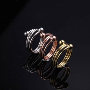 แหวนทองแดงแท้รูปงูแบบปรับได้ แม่เหล็กดูดติดกัน ชุดแหวนสำหรับผู้หญิง - Product Image 1