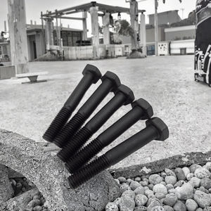 Vis à tête hexagonale standard ISO, fabriquées en acier au carbone et en acier inoxydable, avec différentes longueurs et finition plaquée durable - Product Image 2