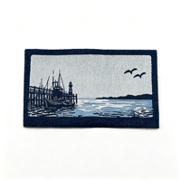 Étiquettes sérigraphiées damas tissé carré écologiques personnalisées étiquettes col vêtements logo marque recyclé