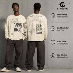 Camiseta de manga larga de algodón 100% de punto para hombre, estilo urbano, con estampado de periódico personalizado, vintage, desgastada, oversize, de alto gramaje. - Product Image 1