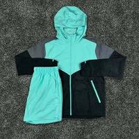 Jaket & Celana Pendek Lari Pria Premium Custom OEM, Anti Angin, Cepat Kering, Sangat Ringan, Nyaman Sepanjang Hari, Setelan Olahraga Musim Panas