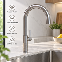 Robinet de cuisine moderne en acier inoxydable brossé, mitigeur monocommande monotrou à poser, eau chaude et froide