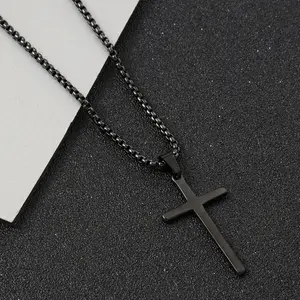 Vente chaude argent noir or acier inoxydable prière croix pendentif étanche pas de décoloration chaîne collier pour hommes boîte chaîne