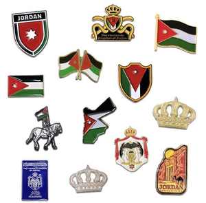 Autocollant de té<span class=keywords><strong>l</strong></span>éphone <span class=keywords><strong>en</strong></span> métal gravé personnalisé motif dessin animé, badge sportif, épingle, vente chaude au Moyen-Orient, étiquette métallique, stock direct fabricant - Product Image 4