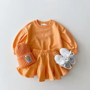 Conjunto de Ropa al por Mayor para Niñas Pequeñas 2022, Sudadera con Capucha de Manga Larga y Falda, Color Sólido - Product Image 6