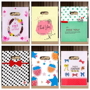 Sacs en plastique en gros avec poignée découpée, sacs de marchandises, lot de 100 pour la vente au détail, les cadeaux et les salons - Product Image 4