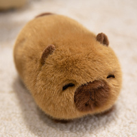 Vente en gros de poupée en peluche animal mignon, décoration de table, jouet moelleux en peluche animal parfumé Capybara Panda pour cadeaux d'anniversaire
