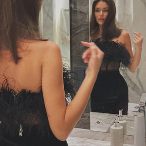 <span class=keywords><strong>Abito</strong></span> da sposa sottile Sexy da sera con <span class=keywords><strong>piume</strong></span> <span class=keywords><strong>di</strong></span> lusso e spalle scoperte - Product Image 5