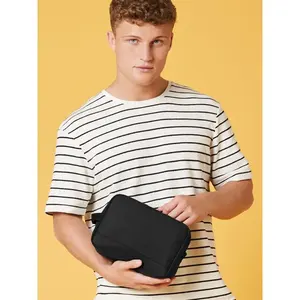 Beauty case Recycled Essentials sustainable gadgets - Product Image 1