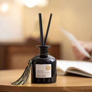 Diffuseur d'arômes de luxe Aikun pour salon et salle de bain, désodorisant, flacon en verre OEM, diffuseur à bâtonnets, fourniture de parfums sous marque privée - Product Image 3