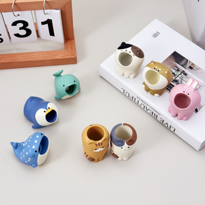 ZAKKA Portalápices de Resina con Diseño de Gato y Conejo Rosa, Estilo Anime Japonés, Creativo y Lindo, Organizador de Clips de Papel, Material de Oficina Pintado a Mano para Halloween - Product Image 2