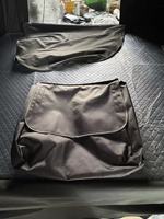 Carpa de Techo Triangular Ligera de Doble Capa para Cuatro Estaciones, con un Dormitorio, para 2-4 Personas, Impermeable