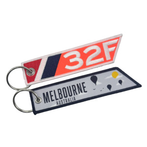 Etiquetas Personalizadas de Alta Calidad, Llavero de Tela Bordado con Texto o Logotipo Personalizado de Doble Cara, Etiquetas Tejidas para Llaveros - Product Image 5