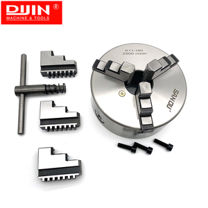 Mandrin de tour manuel K11-160, <span class=keywords><strong>3</strong></span> mors auto-centrés, 160 mm, série K11, mors en acier trempé et fonte, précision 0,05 mm - Product Image 1