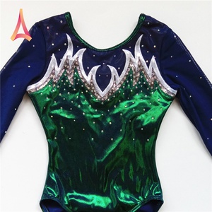 <span class=keywords><strong>Justaucorps</strong></span> de gymnastique à manches longues <span class=keywords><strong>vert</strong></span> foncé pour la performance - Product Image 3