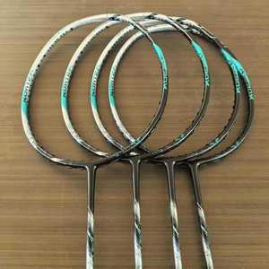 ไม้แบดมินตัน <span class=keywords><strong>4U</strong></span> 80-84 กรัม รุ่น Offensive คาร์บอนไฟเบอร์ 46T น้ำหนัก 26-34 ปอนด์ ไม่ได้ขึงเอ็น สำหรับมืออาชีพ ไม้เดี่ยว รับผลิตตามสั่ง ขายส่ง - Product Image 2