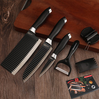 Vente en gros de sept pièces en acier inoxydable au design moderne à revêtement tranchant pour chef cuisinier pour la cuisine coffret cadeau ensemble de couteaux à viande et légumes