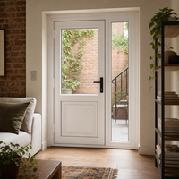 Porte commerciale en PVC pour projets, système de porte en PVC, conception à charnières personnalisée pour la construction d'appartements et de villas