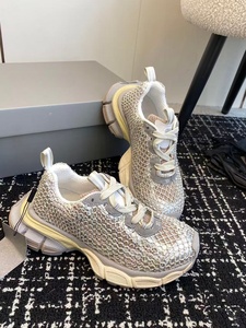ขายตรงจากโรงงาน รองเท้าผ้าใบแบรนด์หรู รุ่น Chunky Mesh แบบผูกเชือก หัวมน ระบายอากาศได้ดี พื้นรองเท้า EVA ชั้นกลาง พื้นยางด้านนอก เหมาะสำหรับทุกฤดูกาล - Product Image 4