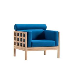 Set sofa elegan desainer hotel High-end mewah ruang tamu rumah modern furnitur kayu tiga kursi kustom OEM