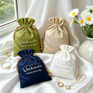 Sac en velours à cordon durable et réutilisable pour bijoux, pochette en daim doux avec logo personnalisé 9x12cm, petit emballage cadeau pour bagues - Product Image 5