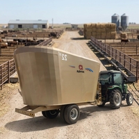 Landwirtschaftlicher TMR-Futtermischwagen Traktor-gezogene Total-Mixed-Ration-Vorbereitungsmaschine PTO-Futtermischer mit Lader und Förderband