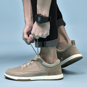 Chaussures de marche décontractées en cuir de qualité pour hommes, chaussures de skate confortables pour l'extérieur - Product Image 2