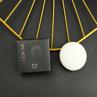 Coffret de luxe personnalisé pour articles de toilette jetables, idéal pour les hôtels et les spas.
