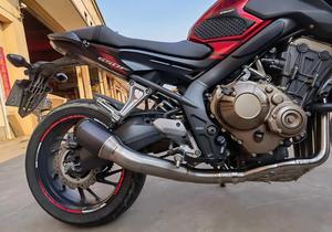 Pot d'échappement moto CNC AK Design noir/argent avec coton insonorisant pour Honda <span class=keywords><strong>CBR650R</strong></span>/<span class=keywords><strong>CBR650F</strong></span>/CBR650AR - Product Image 2