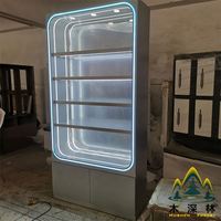 Vitrine à LED pour poupées en MDF, tendance et écologique, personnalisable (taille/couleur/forme) – Offre Spéciale Boutique