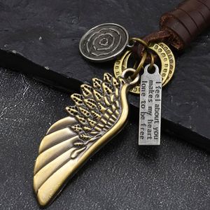 Llavero de Metal con Colgante de Pluma Retro de Ala Derecha, Hecho a Mano, Personalizado, de Aleación, Versátil, para Regalo - Product Image 2