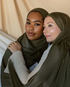 Conjunto de Hiyab Modal Premium Ligero con Gorro Interior a Juego, Hiyab Modal Transpirable con Gorro Interior a Juego - Product Image 2