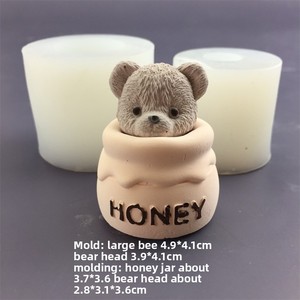 Stampo in silicone a forma di orsetto coreano famoso su Internet, per barattoli di miele, adatto al forno, per cioccolatini e dolci dalla forma irregolare - Product Image 3